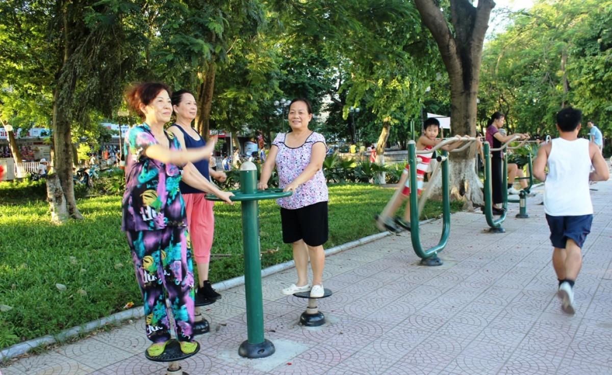 Tập luyện thể dục thể thao giúp phụ nữ tiền mãn kinh ngủ ngon giấc và sâu giấc hơn